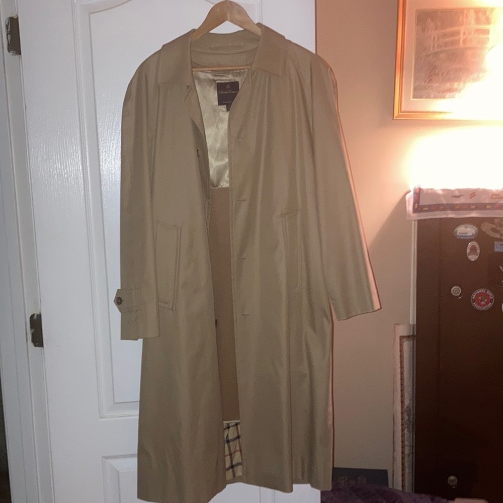 Brooks brothers trench coat